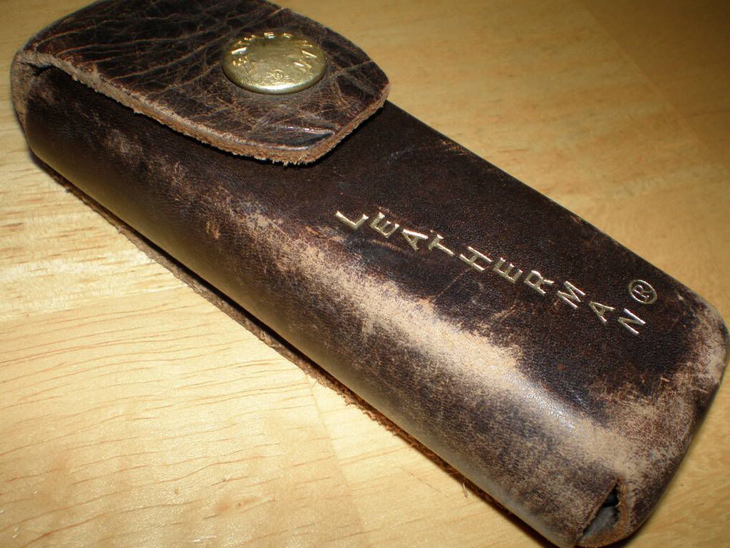 [Linked Image from i152.photobucket.com]