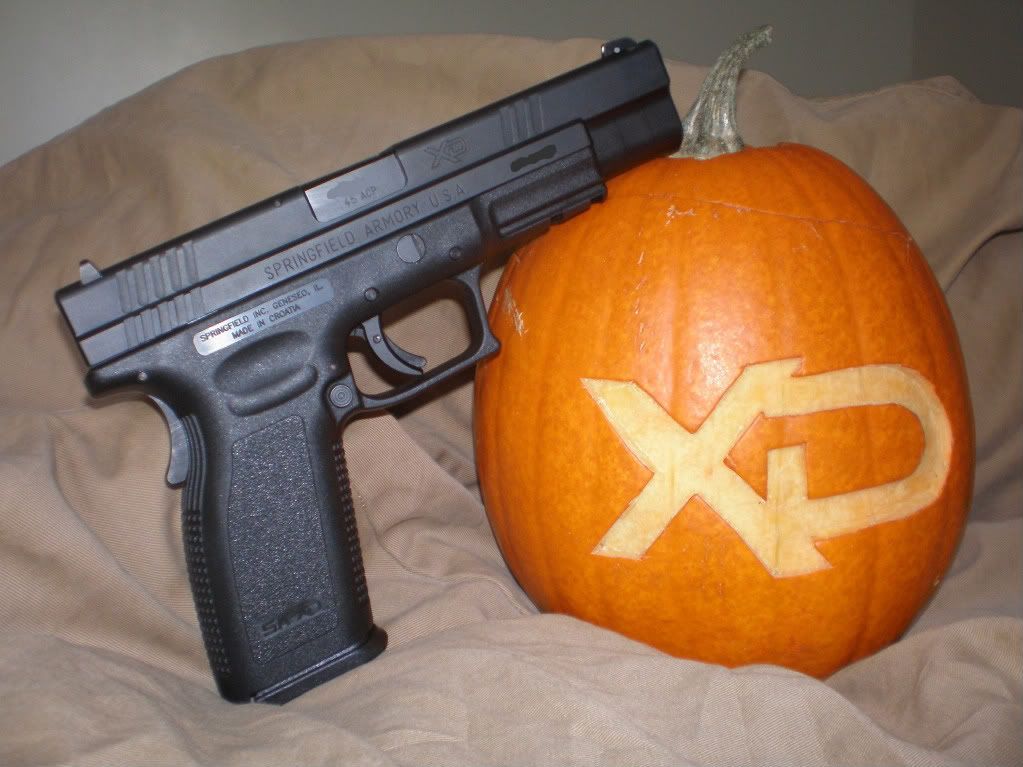 [Linked Image from i152.photobucket.com]