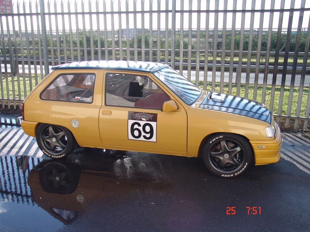 castlecombe25409021.jpg