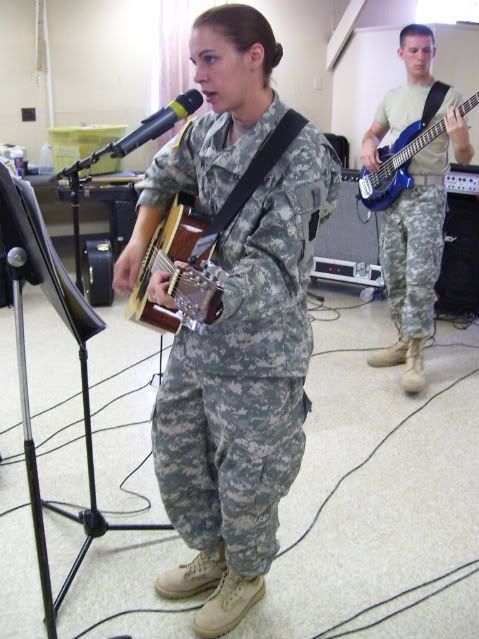 022-1.jpg