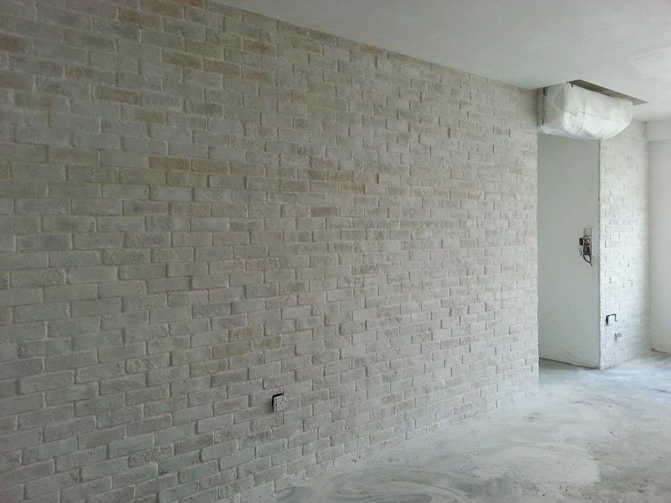 Brickwall2.jpg