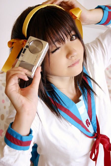 Forum Image: http://i152.photobucket.com/albums/s177/artvan99/haruhi.jpg