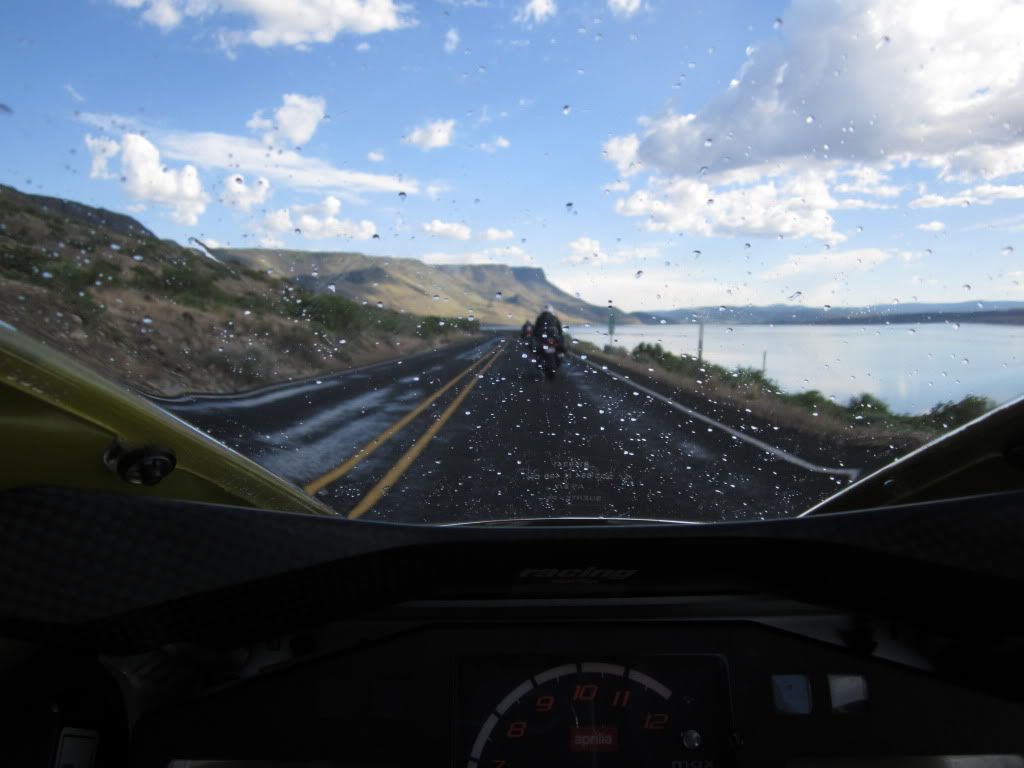 http://i152.photobucket.com/albums/s177/raincitysmoothie/IMG_1124.jpg