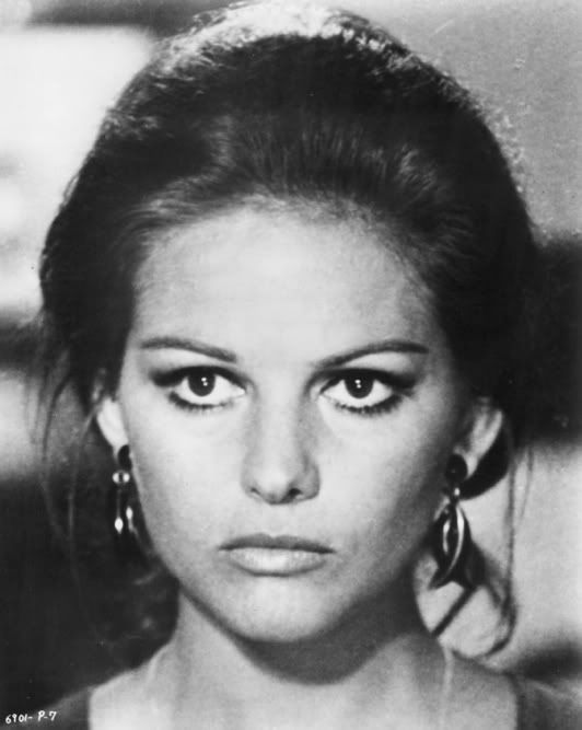 Cardinale005.jpg