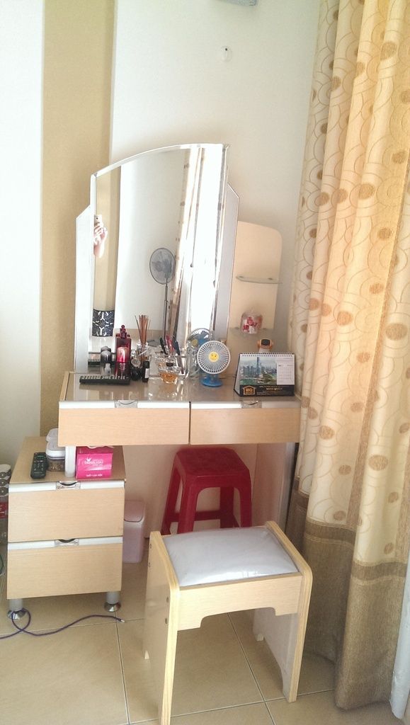 Định cư cần thanh lý gấp hàng nội thất giá rẻ như cho: Giuong, tủ,bàn ghe - 6