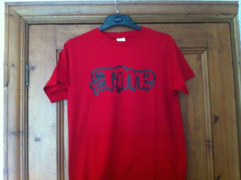 Black Logo, Red Tee