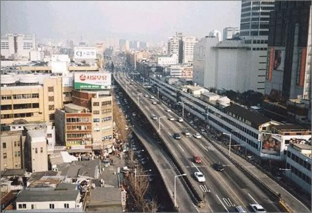 Cheonggyecheon before