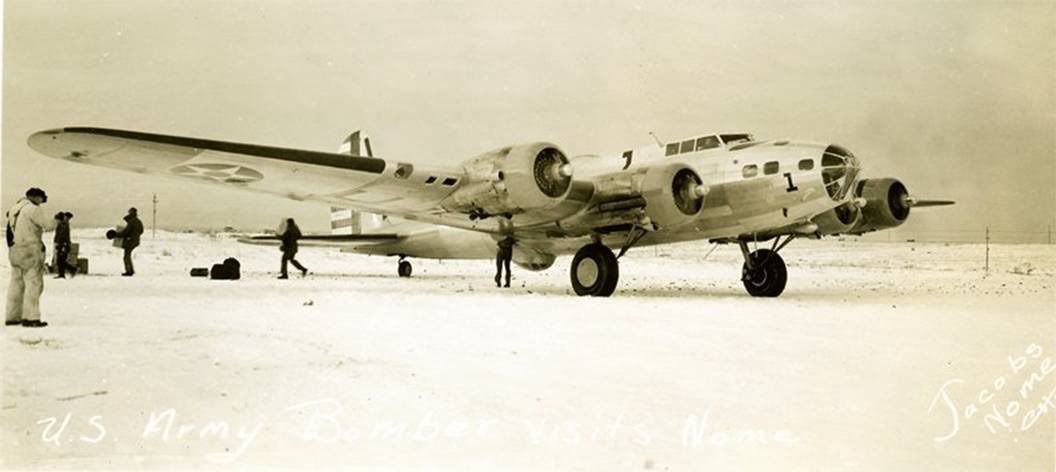 Arctic B-17Bs 38-215 "1" And 38-216 "2" - Aero Vintage Books